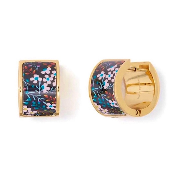 KATE SPADE • Heritage Spade Flower Huggies Hoop Earrings - Picture 1 of 5